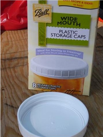 Plastic lid